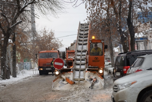 ГИБДД собирается запретить движение автобусов на плохо убранных от снега дорогах Екатеринбурга