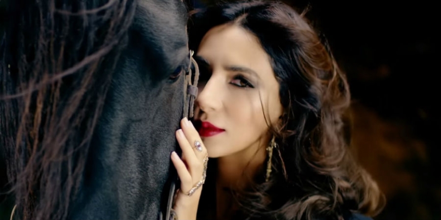Певица Зара выпустила клип к песне «Этот год любви»