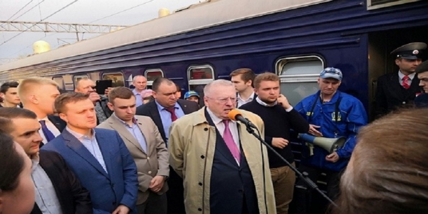 27 апреля с рабочим визитом 33 регион посетил лидер фракции ЛДПР Владимир Жириновский